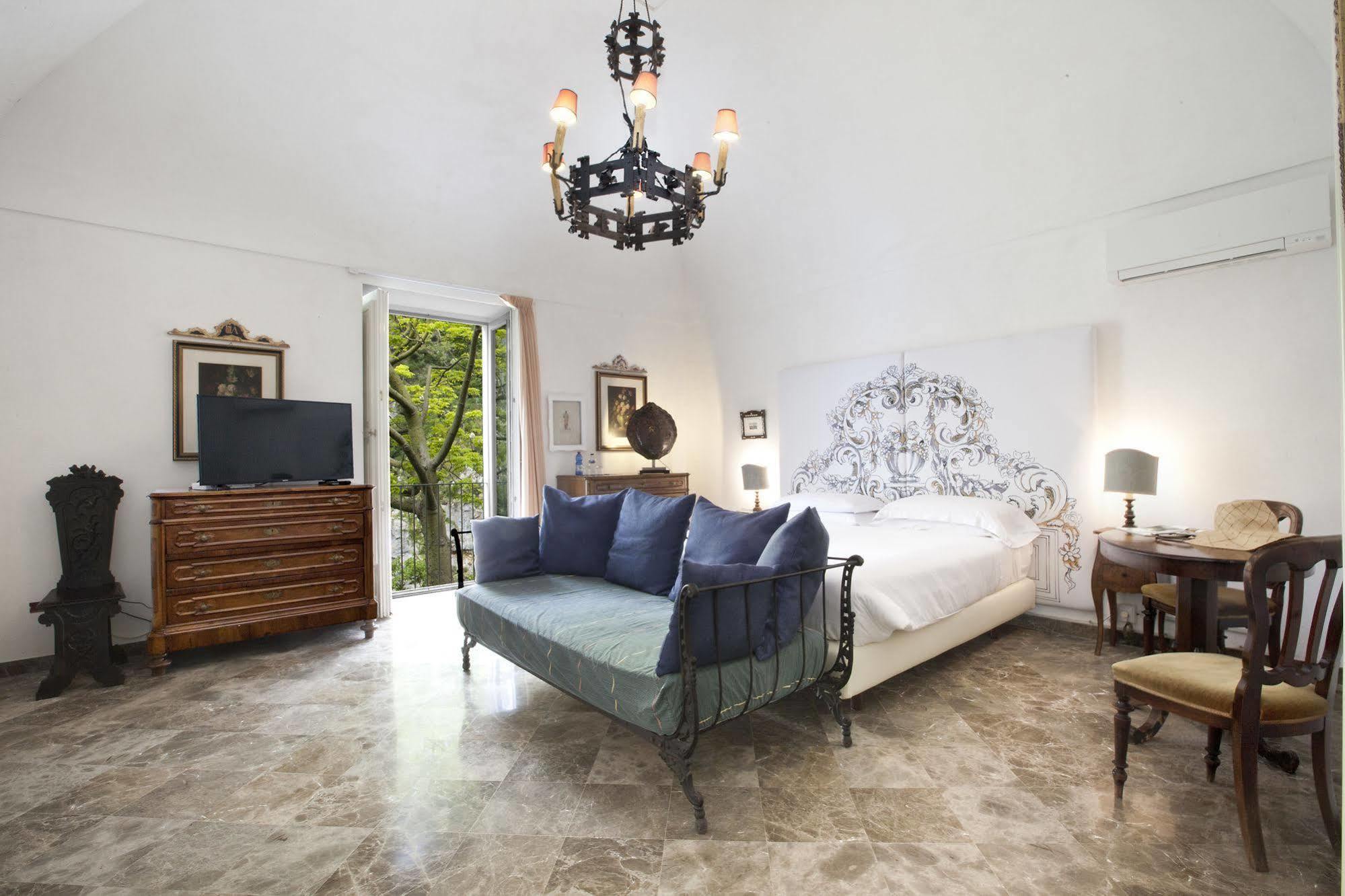 I Giardini Dei Sensi Aparthotel Positano Eksteriør bilde
