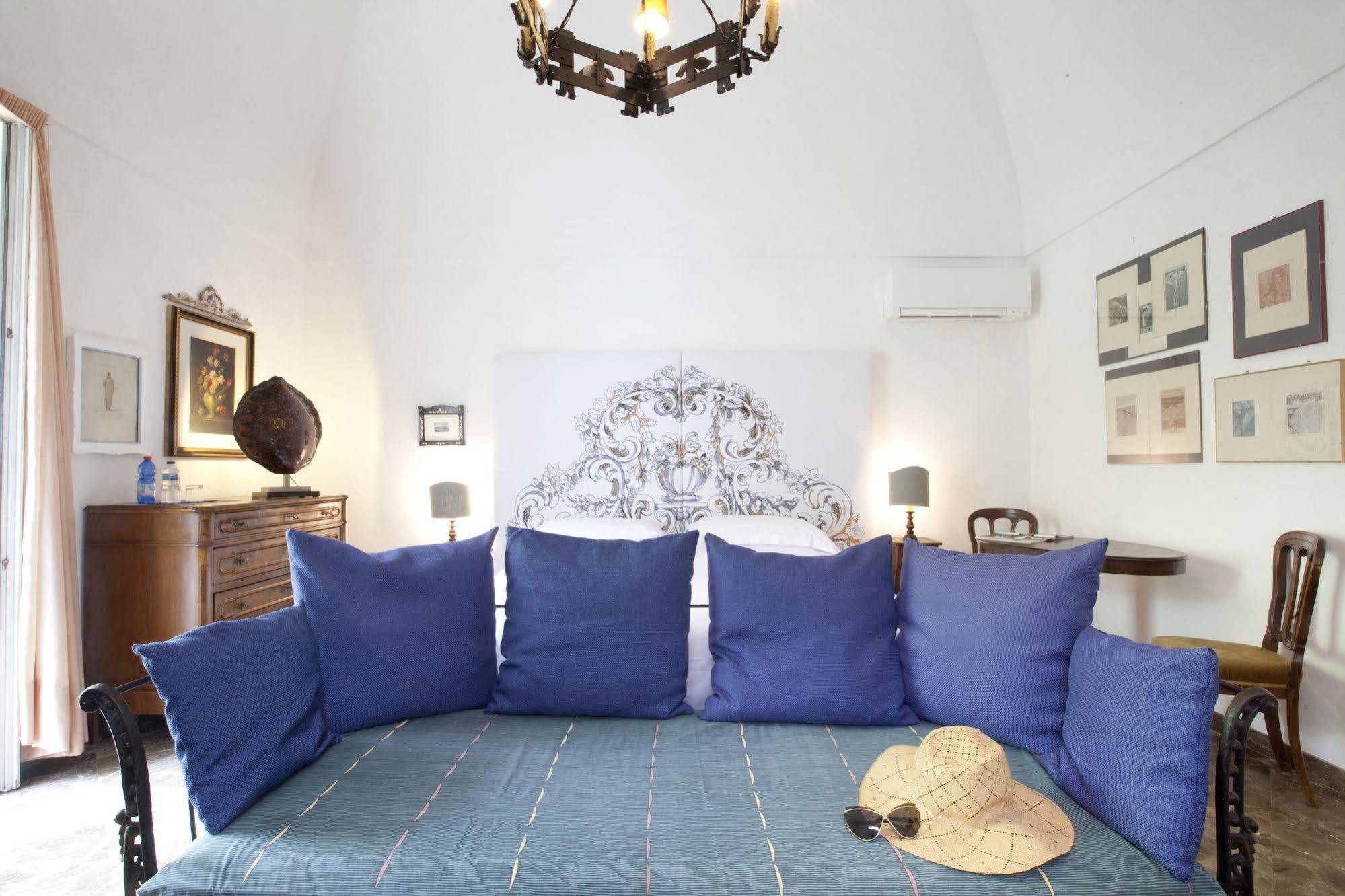 I Giardini Dei Sensi Aparthotel Positano Eksteriør bilde